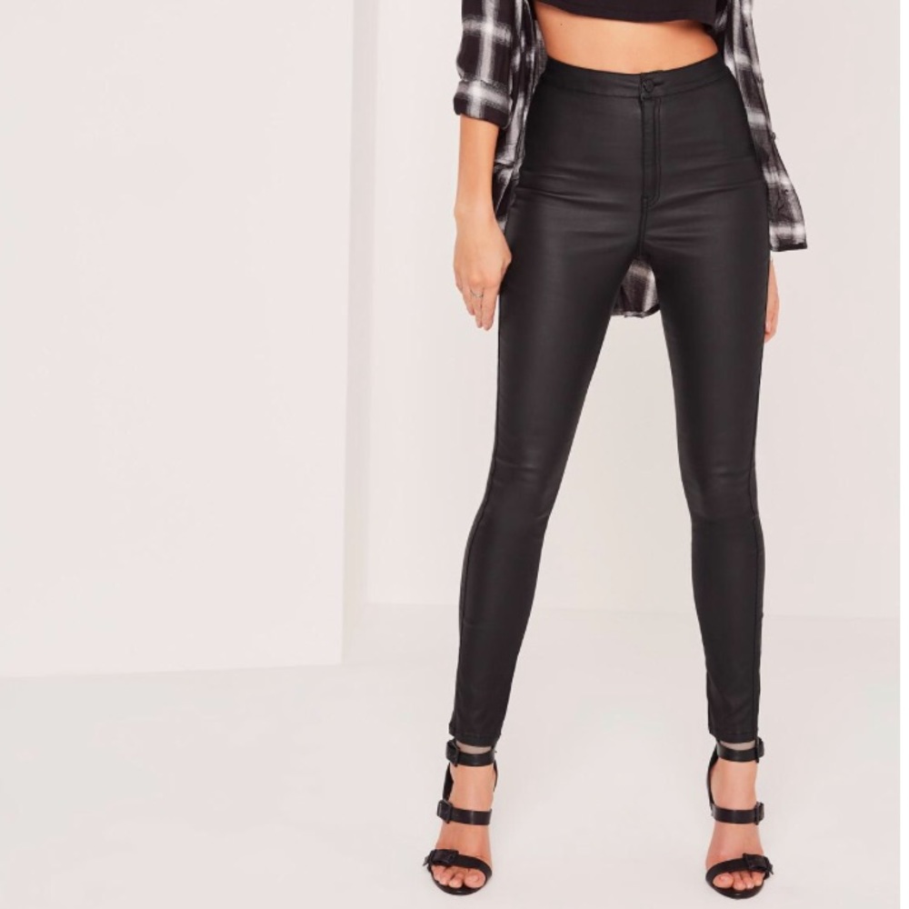 Black coated jeggings